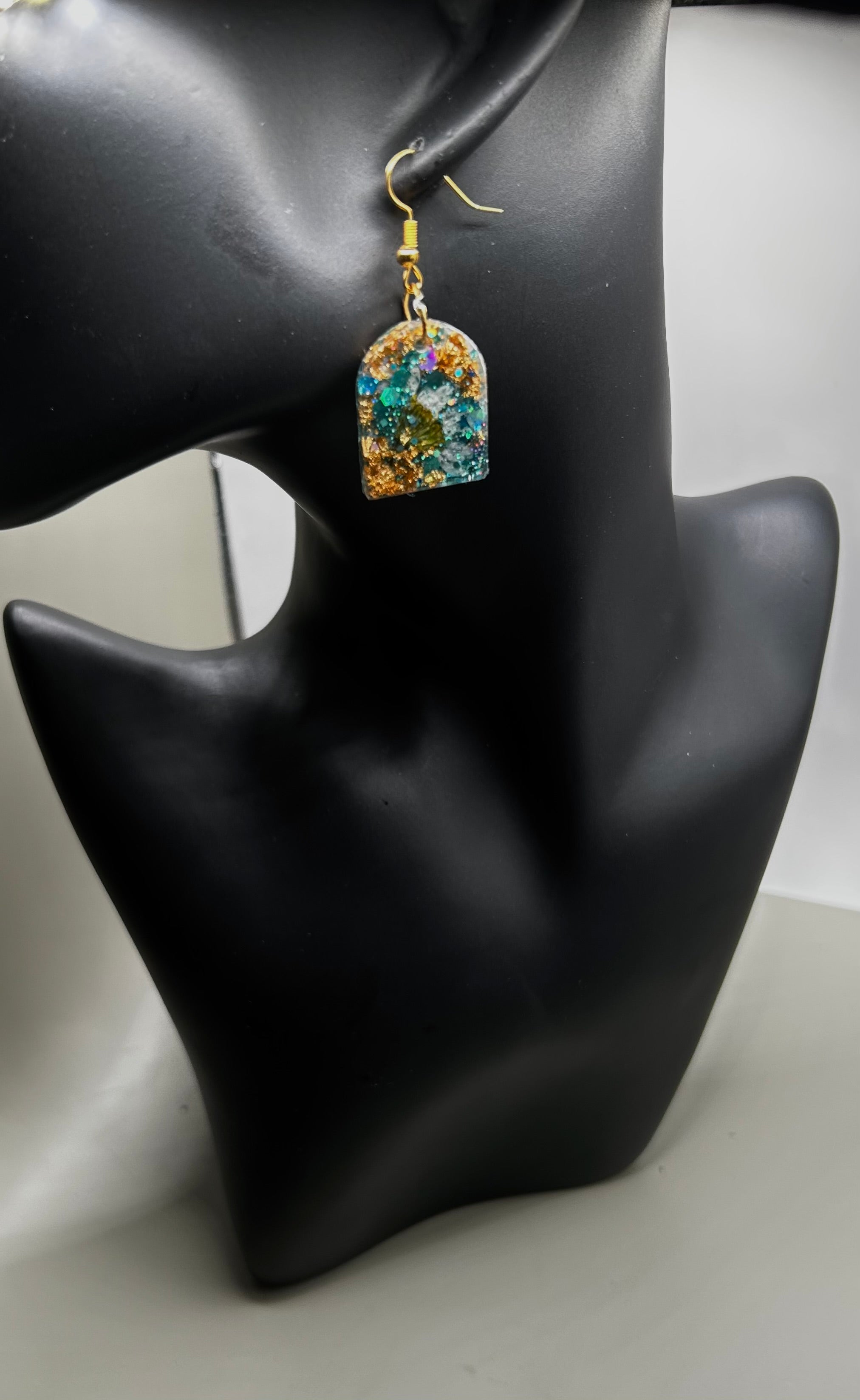 Ocean Treasure Arch Earrings
